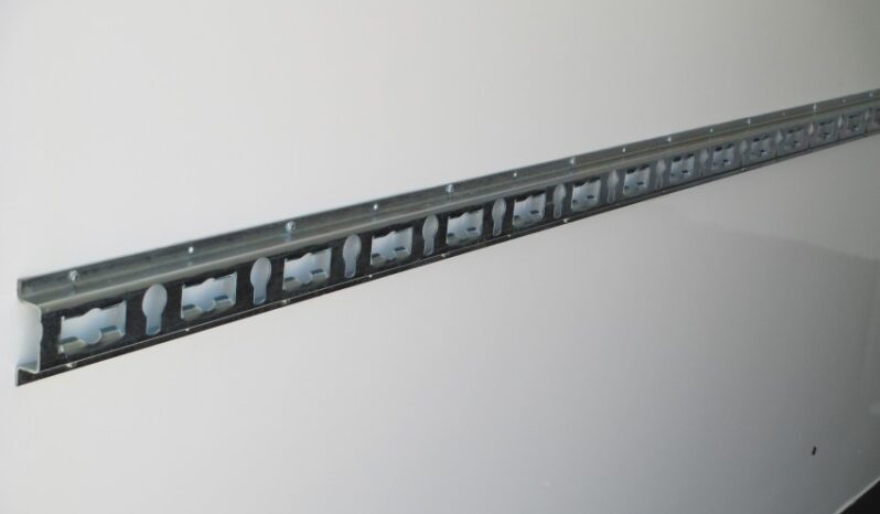 BOX 2721HT/HK 4.00×2.00×1.90 / 2.700 KG full